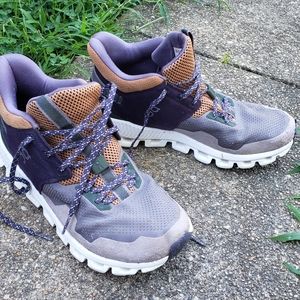 On Cloud Hi Edge - Women's Running Shoes - Size 10